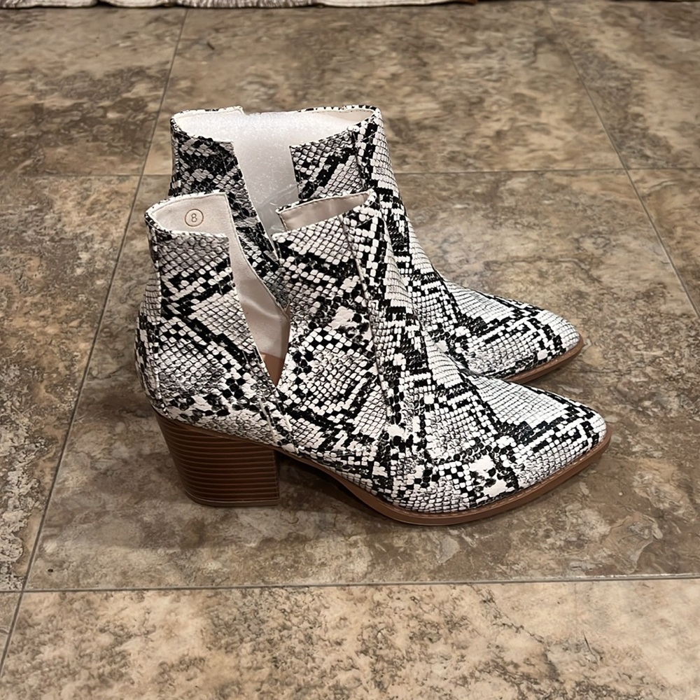 Women’s ankle boots slip - Picture 3 of 4